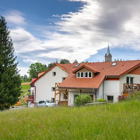 홈스테이 Domino - I 스클라르스카포렘바