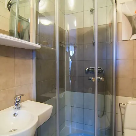 בית אירוח Domino - I שצ'קלארסקה פוראובה