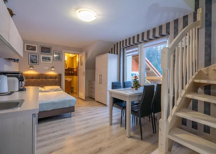 Privatunterkunft Domino - I *