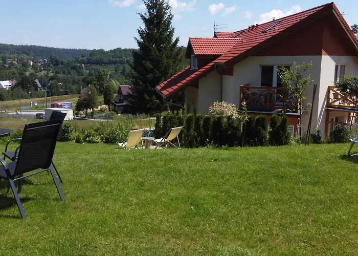 Privatunterkunft Domino - I